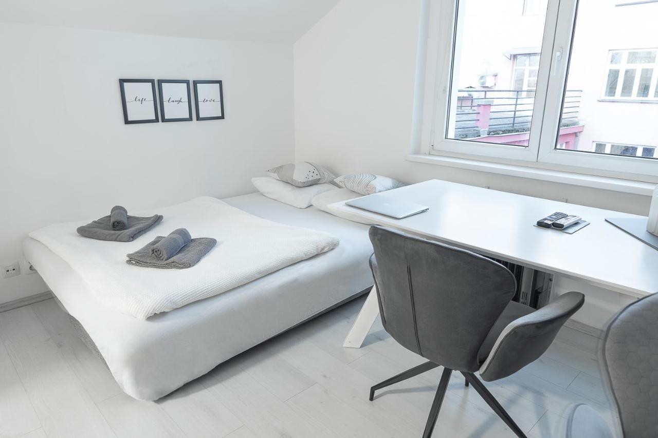 Skolska Winter Terrace Apartment Prague Exterior photo